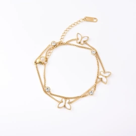 项链;耳钉;手链