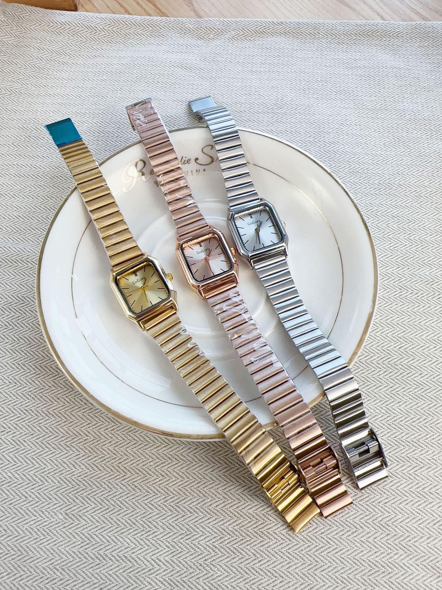 Concealed Buckle Buckle Style Vintage Style Classic Style Geometric Concealed Buckle Quartz Women's Watches