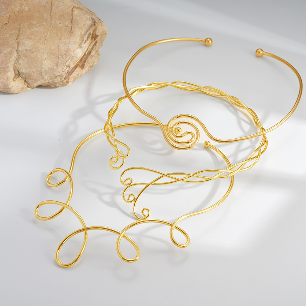 Europa y América sensación de diseño minimalista de acero inoxidable personalidad joyería india collar collar al por mayor