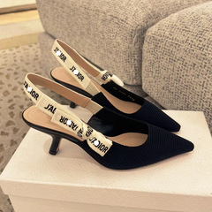 d字母帶針織布黑色蝴蝶結涼鞋女2023年家歐美包頭貓跟單鞋高跟鞋