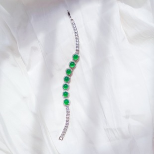 �S�����l��Ʒ�|�ǶꖾG��Ȼ�������΢肝M荺��A�������Ů�֓Q