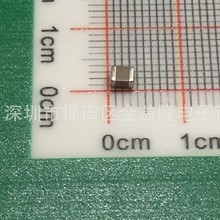 0805 NPO 0.68pF 50V &plusmn;0.25pF �NƬ��� 0805CG0R68C500NT