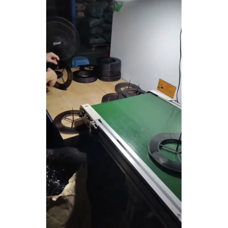 哈曼卡顿底座适用于琉璃代水晶代实木桌面款减震音响支架包邮批发|undefined
