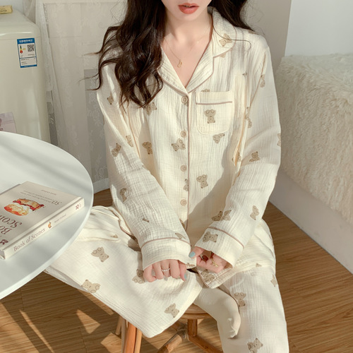 Spring and summer lightweight 100% cotton gauze penguin-themed postpartum clothing, crepe fabric maternity pajamas with large-size, sweat-absorbent design for breastfeeding after childbirth