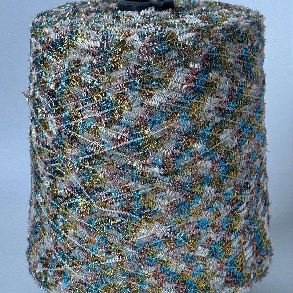 厂家直销花式纱线四色蜈蚣纱批发