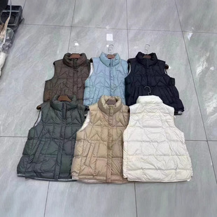 Cross-Border Autumn and Winter New European Fashion Stand Collar Short Laminated Vest Warm White Duck down Women's Vest Jacket Trendy
