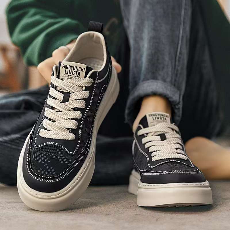 Canvas Men's Winter Breathable Black Cloth Shoes, Trending Camo Board Shoes, Anti-Slip Elevator Casual Sports Sneakers