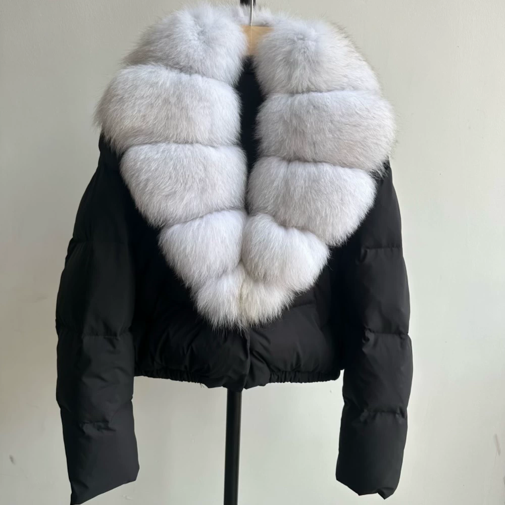 Пуховик Velvet Duck-Down зимний, короткий пуховик с крупным Faux-Fur воротником, размеры S–M