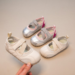 女の子バレエスタイルトレーニングシューズ 2025 秋の新女の子メリージェーンスニーカープリンセス浅口ベビーサンダル