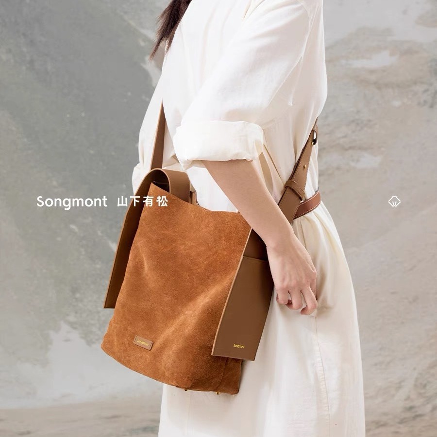 Songmont de muntjac de tamaño mediano y grande cuelga el bolso especial del diseñador de un hombro de cercanías para llevar a Maillard en otoño e invierno