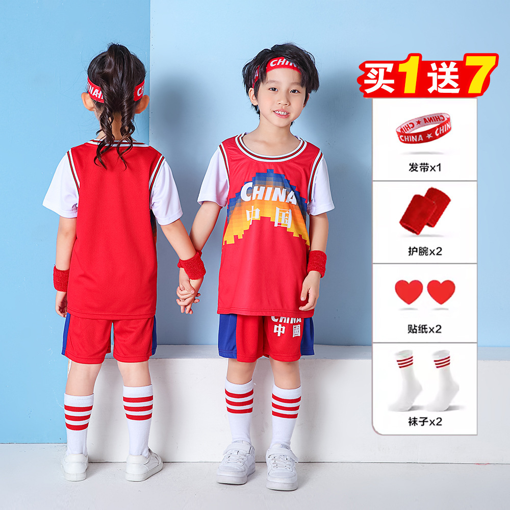 Trajes de baloncesto infantil falsificados al por mayor de dos piezas trajes deportivos fitness de manga corta logotipo de primavera y verano transpirable secado rápido