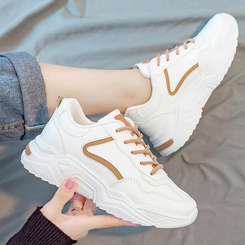 Ladies' shoes with a versatile design, 2024 spring new casual chunky sole running shoes for students, training and sports shoes.