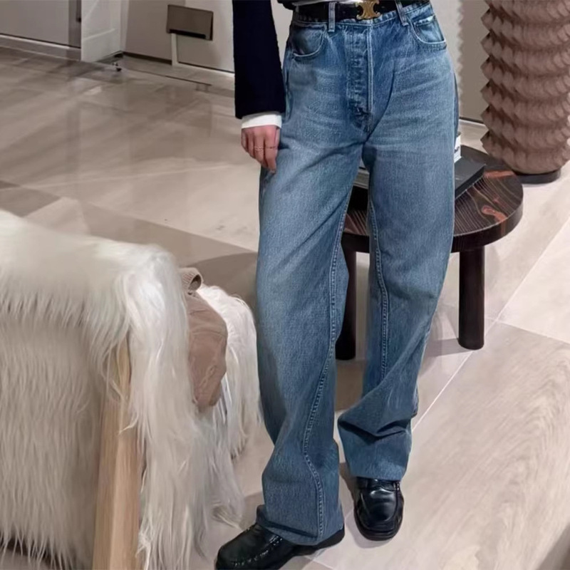 Ce High-Waisted Straight-Leg Jeans with Leather Patch, Versatile, Height-Enhancing, Slimming Blue Jeans for Women, Size 26, New Spring/Summer Collection