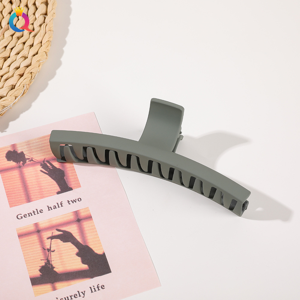 Oversized Shark Hair Claw Clip, Korean Morandi Style Hair Accessory_voghion.com