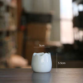 新款简约陶瓷花盆桌面盆栽植物白瓷花盆多肉植物花卉苗迷你小花盆