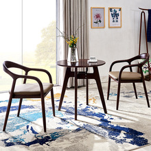 北欧设计师洽谈桌椅实木简约酒店会议总统椅新中式阳台桌椅三件套