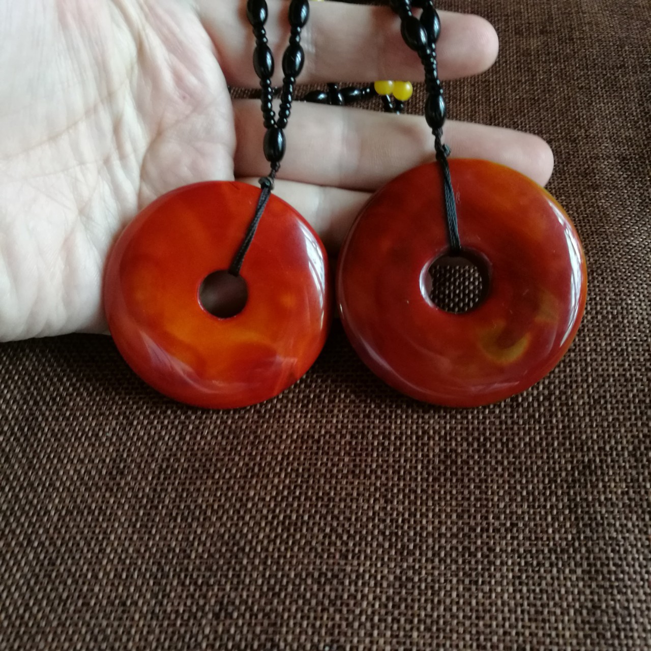 智贝详情图_8战国红玛瑙平安扣吊坠玛瑙怀古毛衣链男女款时尚玉