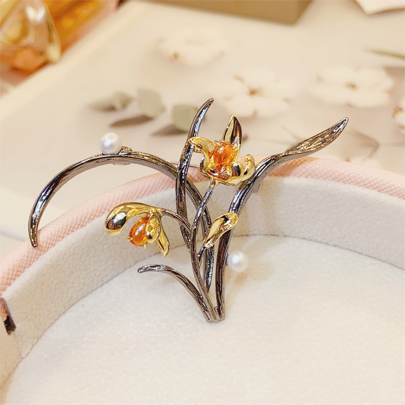 Elegant ink gray orchid brooch high-end women's Chinese style personality temperament brooch cardigan exquisite all-match corsage