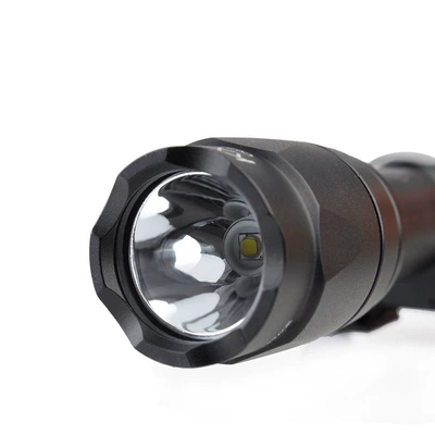 M600C Tactical Bright Flashlight Led: UV fənərlər