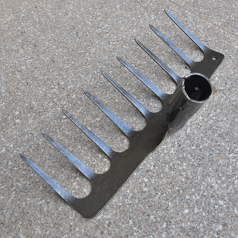 Nine-tooth nail rake for gardening and farming, growing vegetables, drying grain, plowing soil, handle nail rake, rake grass, loosen soil, agricultural tools, multi-functional wire rake