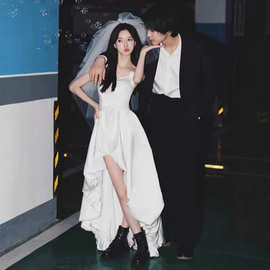订婚礼服高端轻奢高级感小众法式轻婚纱敬酒服登记气质领证小白裙