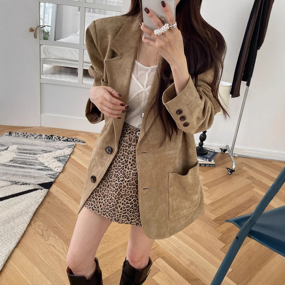 Dongdaemun Ins Autumn and Winter Retro French-Style Suede Silhouette Loose Retro Blazer Women's Casual Suit