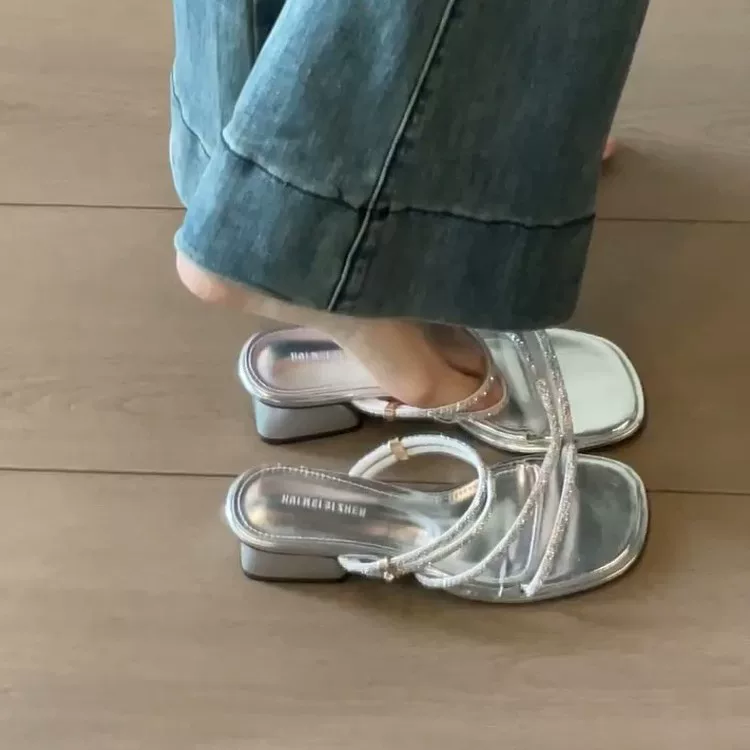 Summer sandals, slippers, thin strap, suitable with a skirt