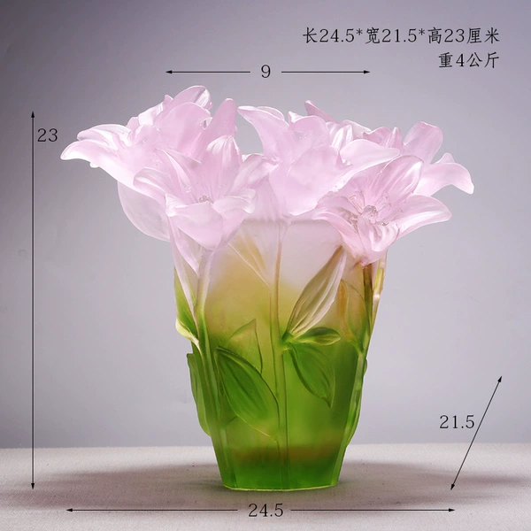 Lily vase