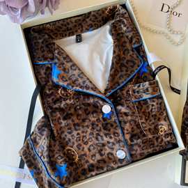 小红书秋冬款金丝绒女士睡衣豹纹KT猫开衫长袖长裤家居外出服套装