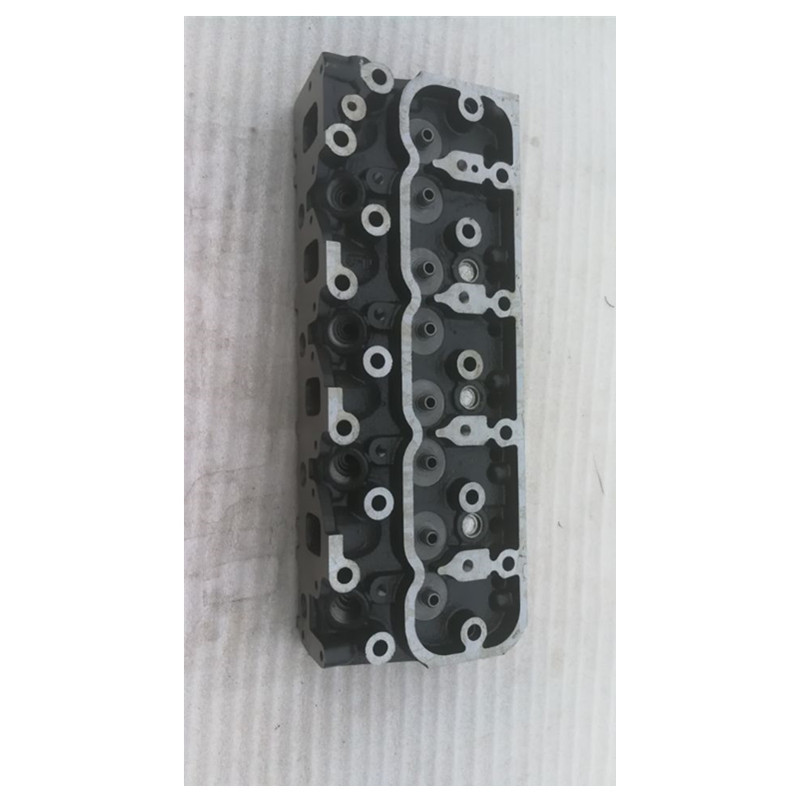 Source manufacturers supply auto parts engine cylinder head 4JG2 four-cylinder cast iron cylinder head 4JG2 factory price