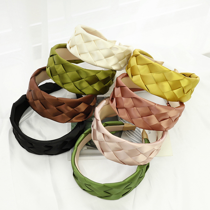 Korean Solid Color Fabric Weaving Wide Brim Headband Wholesale Nihaojewelry display picture 17