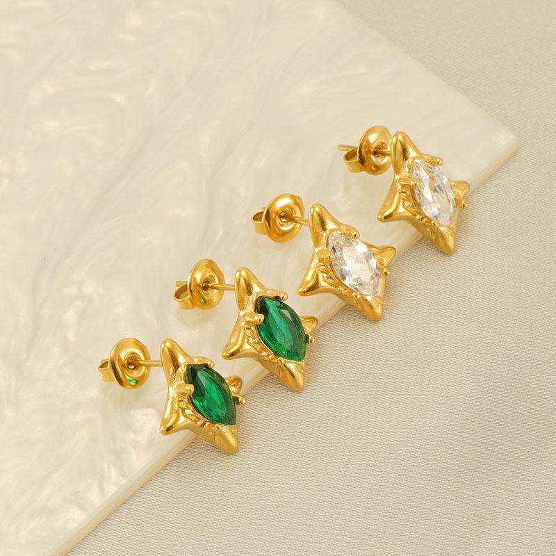1 Pair Star Retro Simple Style Titanium Steel 18K Gold Plated Zircon Ear Studs display picture 2