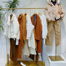 素一2026冬森系法式文艺风时尚优雅 羽绒服棉衣品牌撤柜女装批发