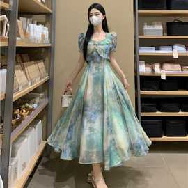 法式荷叶边油画感蝴蝶结连衣裙女夏季2025显瘦气质方领晕染裙子