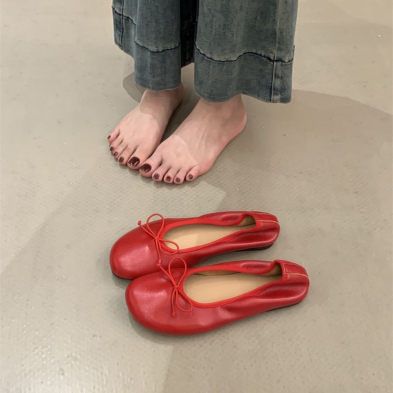 圆头蝴蝶结平底浅口红色芭蕾单鞋女软底漆皮奶奶鞋小红鞋婚鞋