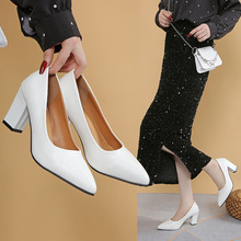 ��ʽ�װ�ɫ�߸�Ь2025�ļ��¿������۲����_�IЬ�\�ڴָ���ЬŮ