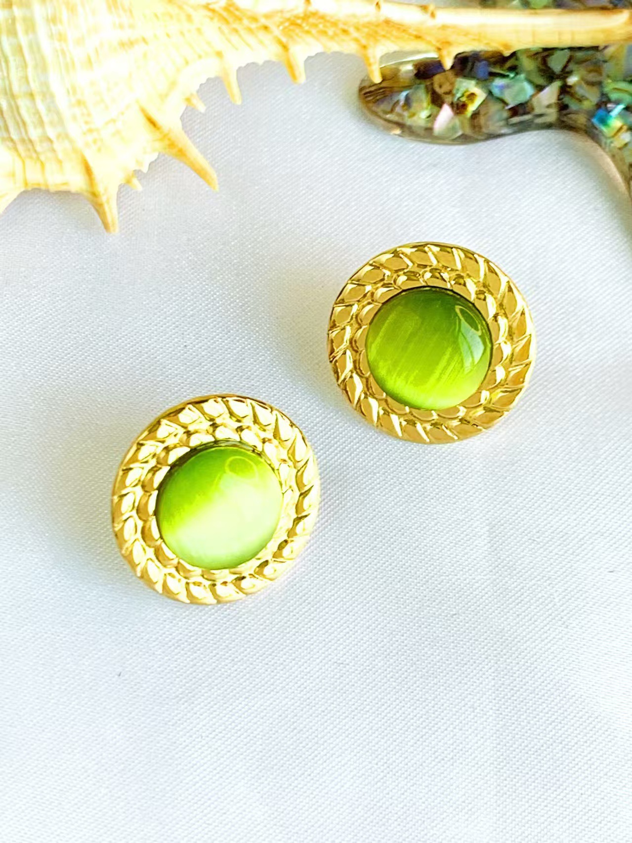 Women's Gender 1 Pair Retro Round Inlay 304 Stainless Steel Natural Stone Ear Studs