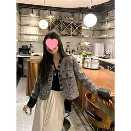 任小艺拼接小香风外套女短款春秋季新款设计感小众复古小个子上衣