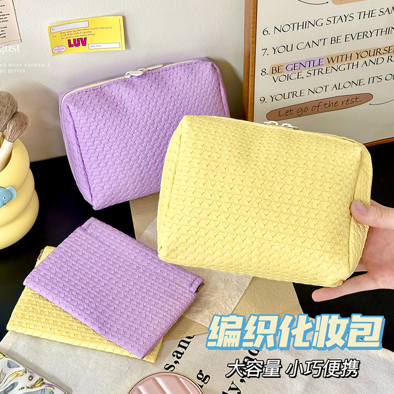 Bolsa de maquillaje simple con modelado integral bolsa de almacenamiento impermeable, corazón de una niña macarrón bolsa de cambio, bolsa de tampón