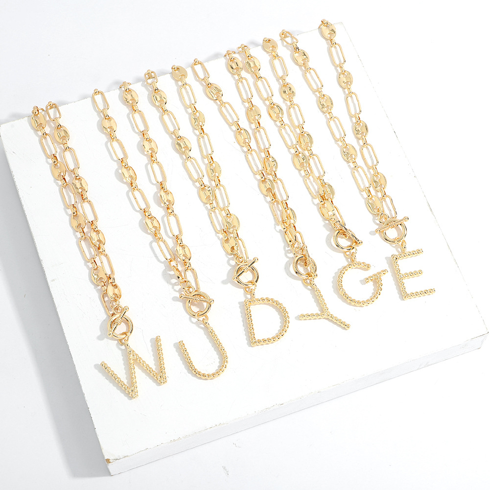 New 26 Letters Simple Golden English Necklace display picture 10