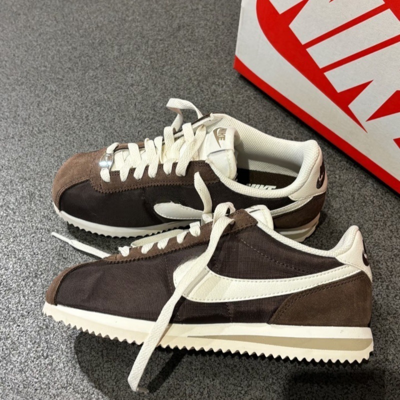 Putian Retro Forrest Gump Shoes Cortez Fashionable Versatile Brown Comfortable Sports Non-Slip Men's and Women's Shoes Color Matching Breathable and Lightweight Putian Retro Forrest Gump Shoes Cortez Fashionable Versatile Brown Comfortable Sports Non-Slip Men's and Women's Shoes Color Matching Breathable and Lightweight