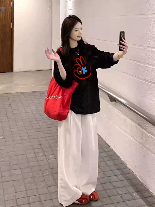 胖mm美式慵懒风黑色大码长袖T恤女春秋设计感小众纯棉打底衫上衣|undefined