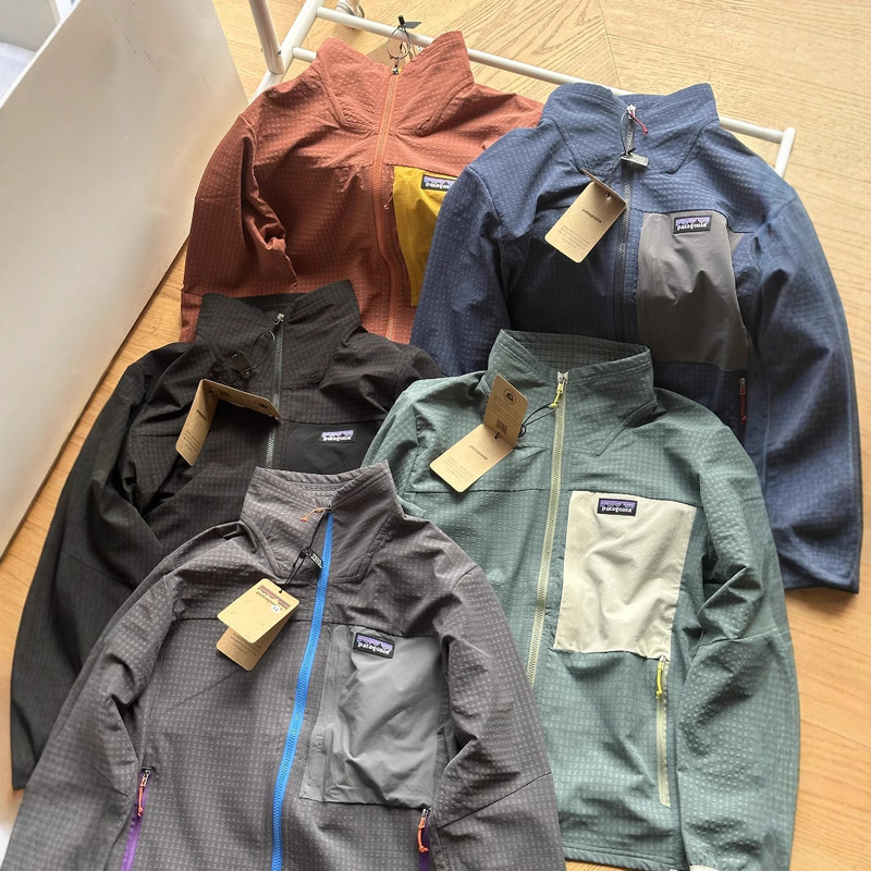 Spring and Autumn Thin Pata Bata R2 Soft Shell Outdoor Lightweight Vertical Collar Jacket Contrast Color Jacket Cross-border Foreign Trade