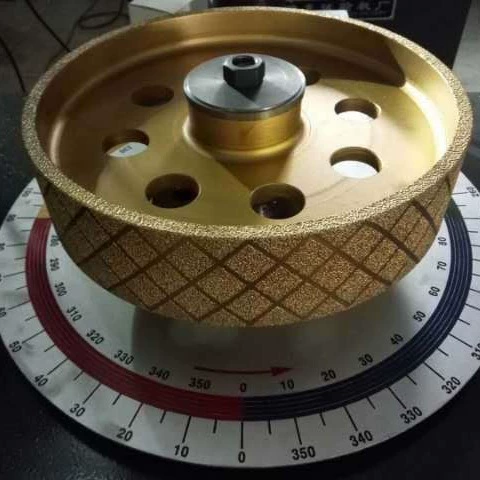 Машина для балансировки шлифовальных дисков