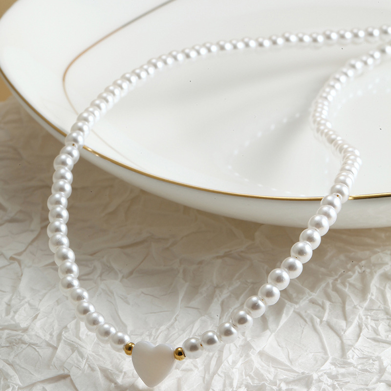 Lady Heart Shape Stainless Steel Imitation Pearl Shell Beaded Plating Necklace display picture 3