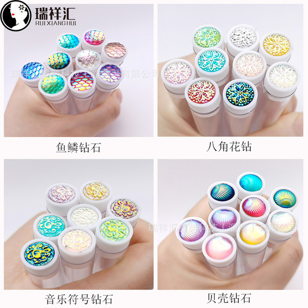 disposable handheld brush for eyelashes