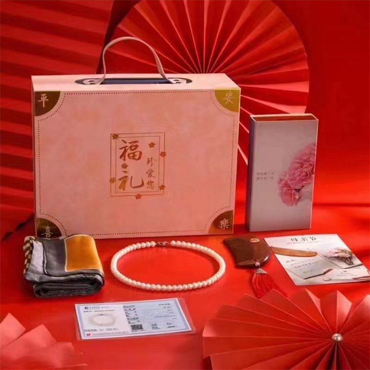 Natural Pearl Necklace Set Wooden Comb Scarf Three-Piece Set Advanced Mother's Day Gift Wholesale One-Piece Hair