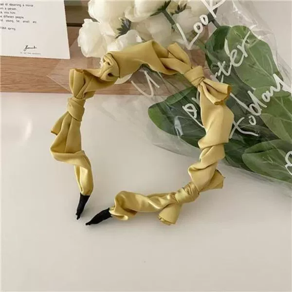 Z15 knotted gold