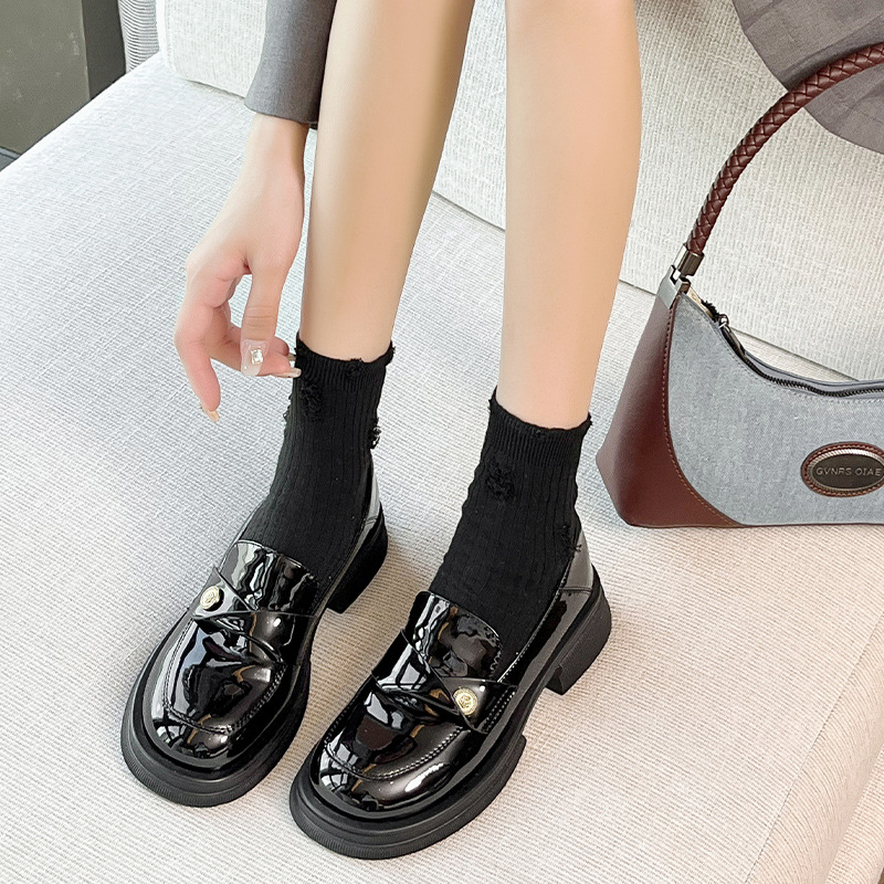 Augusto mocasines de las mujeres 2023 otoño nuevo estilo británico retro japonés negro brillante JK zapatos cuero