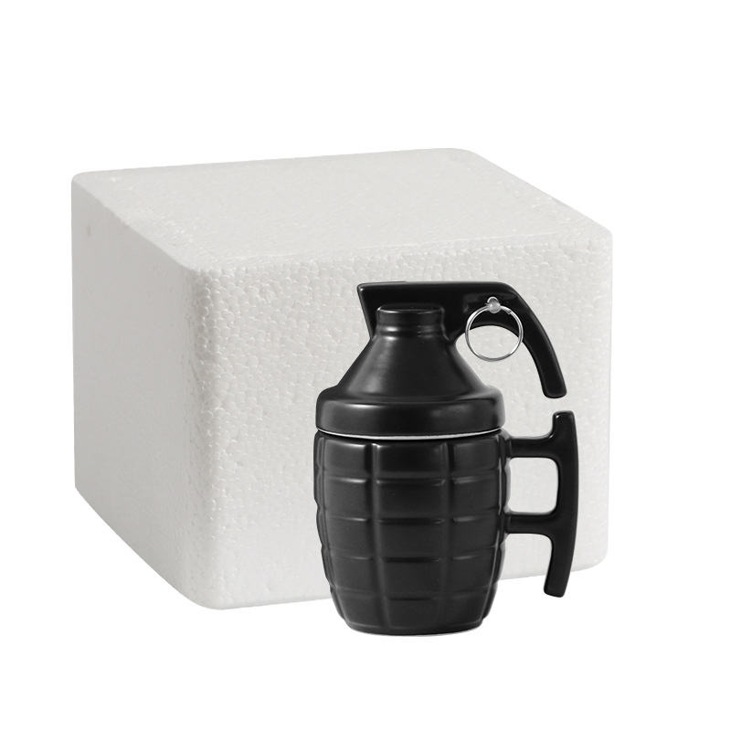 Fábrica al por mayor personalizado creativo Granada taza Internet celebridad divertida taza de café Taza de cerámica en forma especial con tapa modelado taza